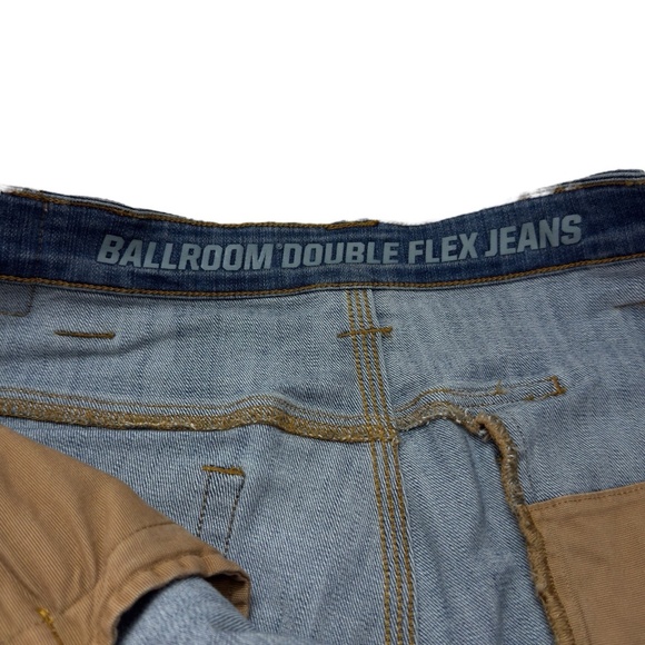 Duluth Trading Blue Denim Ballroom Double Flex Jeans Straight Leg Men's 38 X 30 - Picture 7 of 11